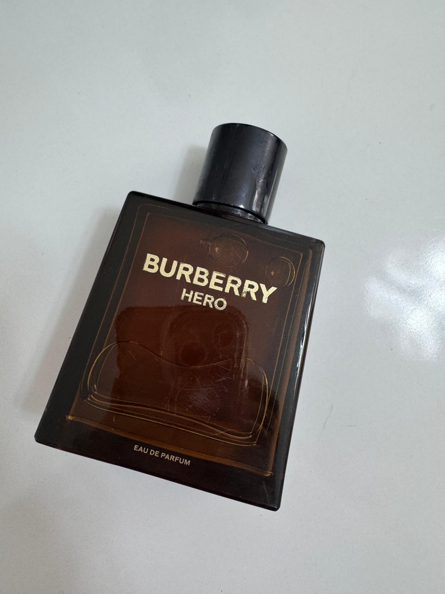 Burberry Hero Eau de Parfum 100 ml – Erkek Parfümü