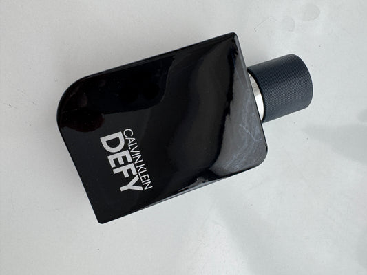 Calvin Klein Defy Eau de Parfum 100ML